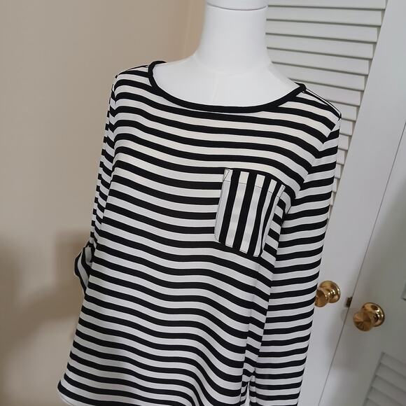 Ann Taylor LOFT medium petite adjustable sleeve black and white tunic easy care - Picture 6 of 12